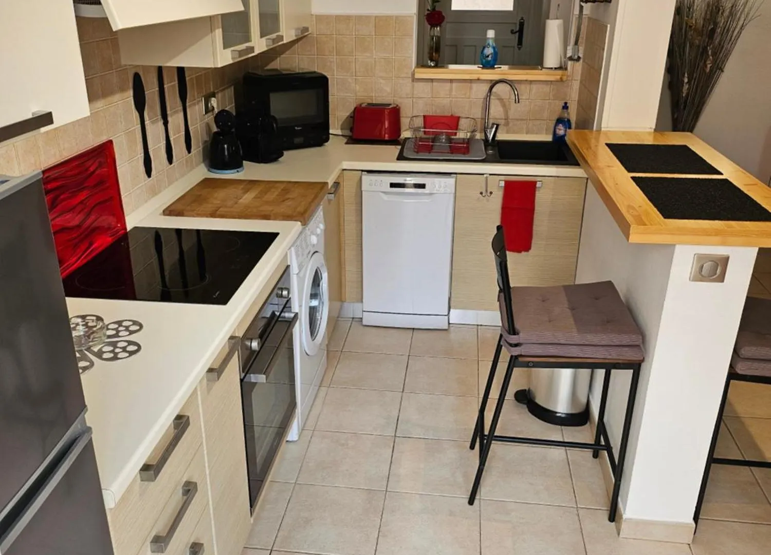 Apartment Michele Family - Centre Ville - 2 Pieces Tranquille - A 150 M De La Mer Menton