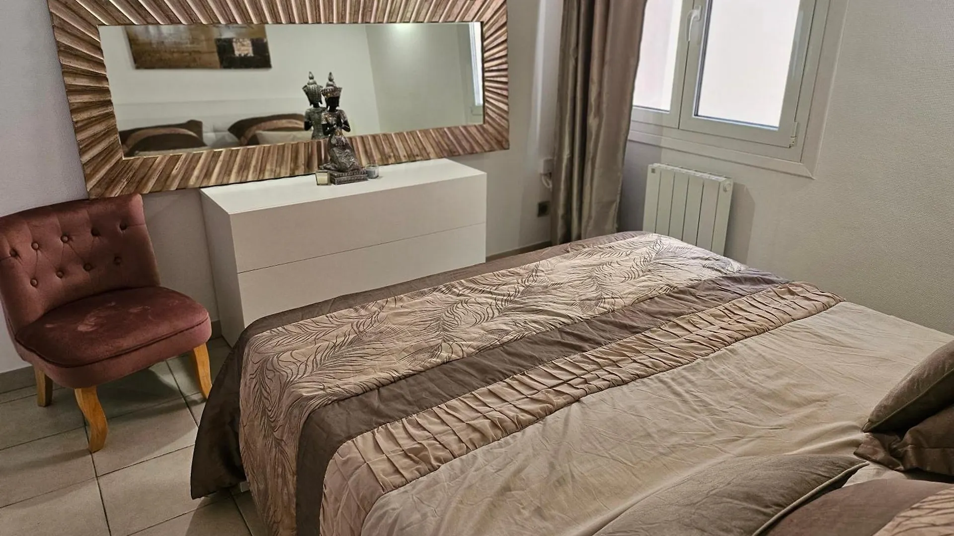 Apartment Michele Family - Centre Ville - 2 Pieces Tranquille - A 150 M De La Mer Menton